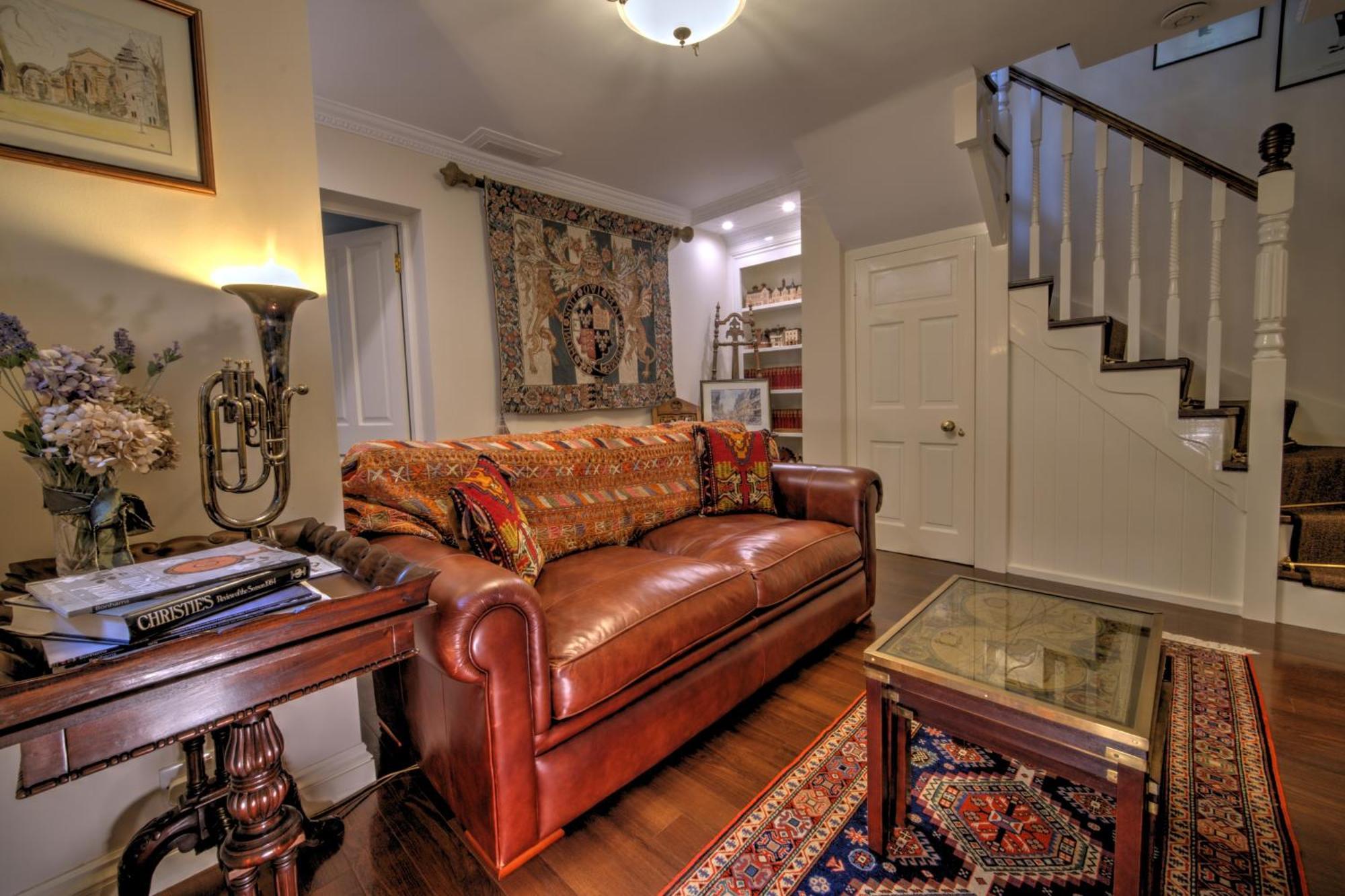Holiday home Beautiful Period Cottage, Exceptional Riverside Location In The Heart Of *